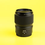 Nikon Z 35mm f1.4 Product Photo