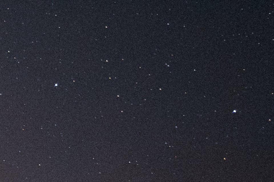 Viltrox AF 16mm f1.8 Coma Crop