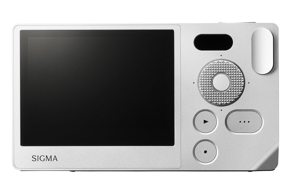 Sigma BF camera rear controls