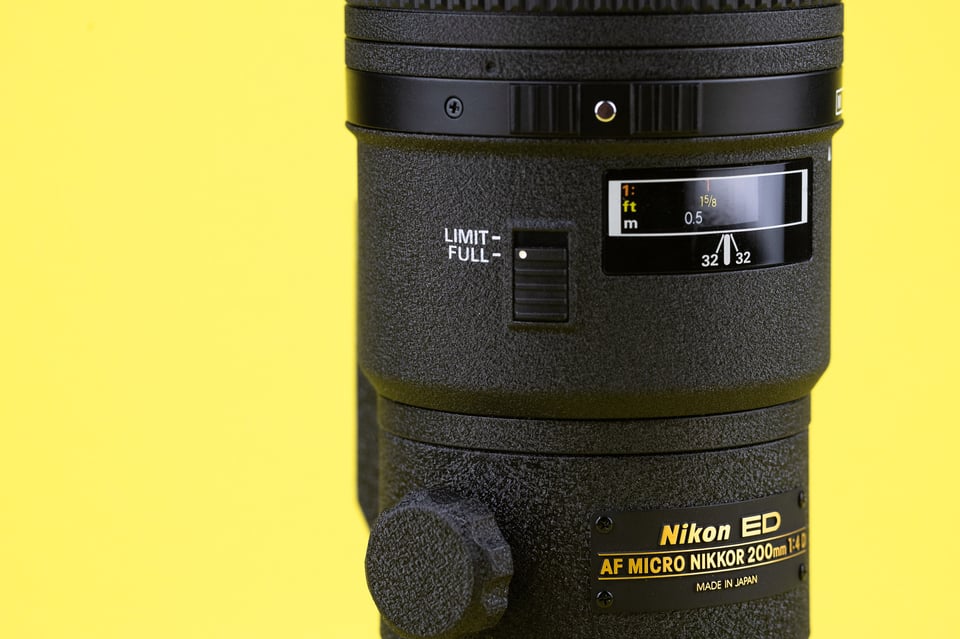 AF Micro-Nikkor 200mm f:4D Macro Lens Product Photo-00002