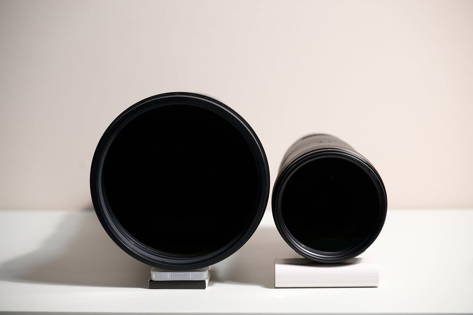 600s-lens-front
