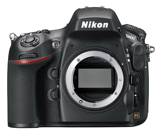 Nikon D800 / D800E Review - Camera Construction and Handling