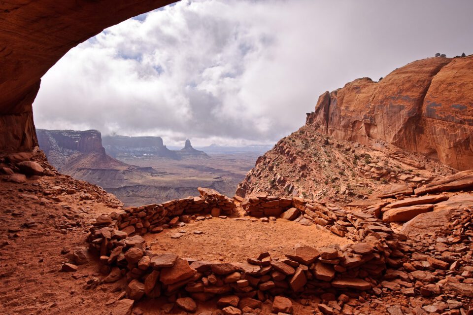This image of False Kiva was captured with the Nikon D700 FX DSLR.