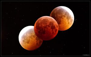 Total Lunar Eclipse Wallpaper