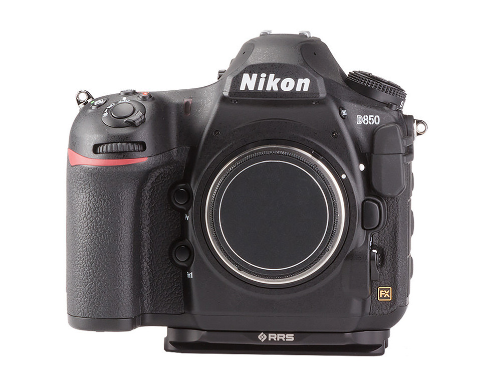 Nikon D850 with RRS Plate