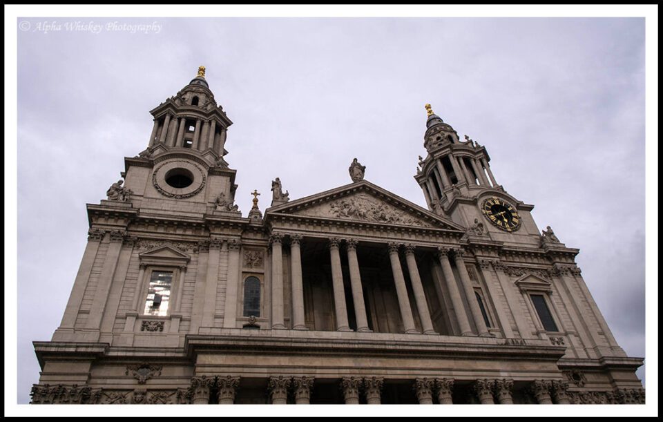 19 St Paul's Cathedral