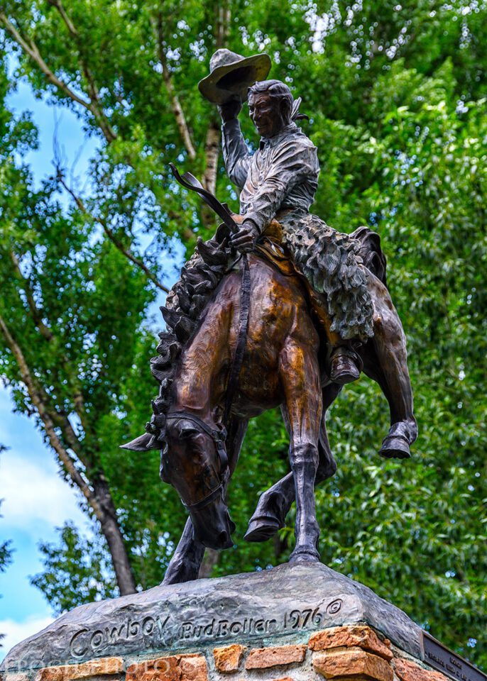 Statue - Jackson