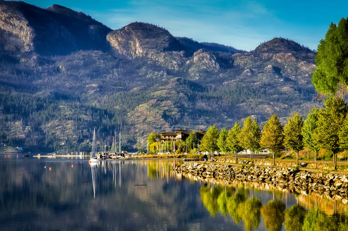 Lakeside город