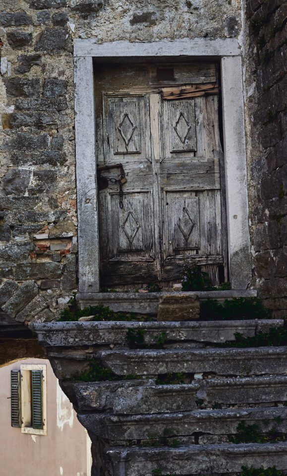 31. Door and Window