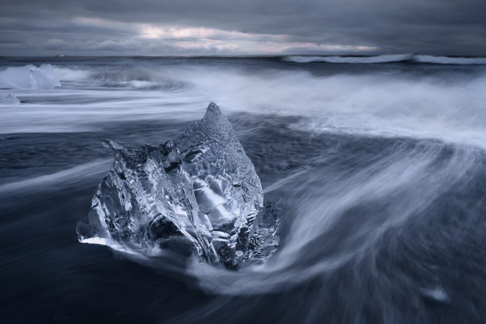 Landscape photo of an iceberg at Jokulsarlon beach in Iceland, taken at an aperture of f/16.