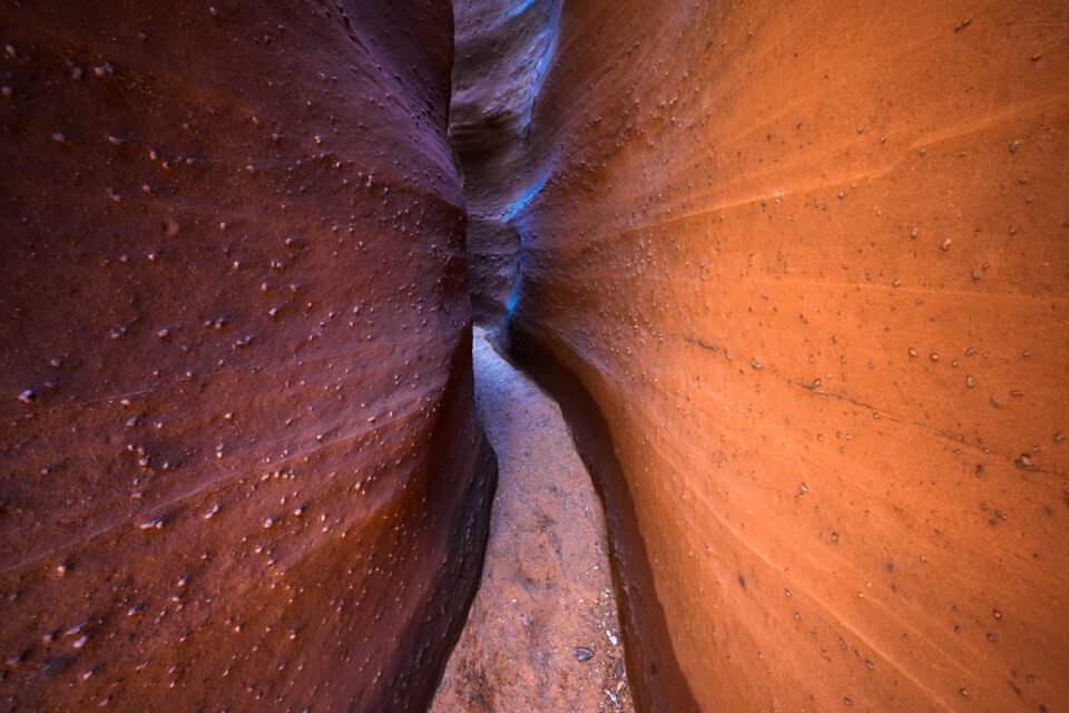 This photo shows a slot canyon in Utah, taken with the Nikon Z 14-30mm f/4.