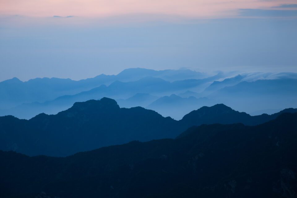This landscape photo, taken with the Nikon D3500, shows a sunrise at Huashan mountain in China.