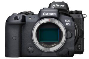 Canon EOS R5 and Nikon Z7