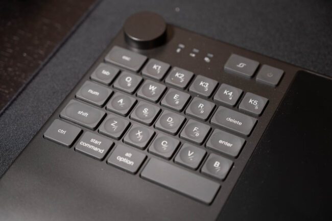 KD200 keyboard closeup