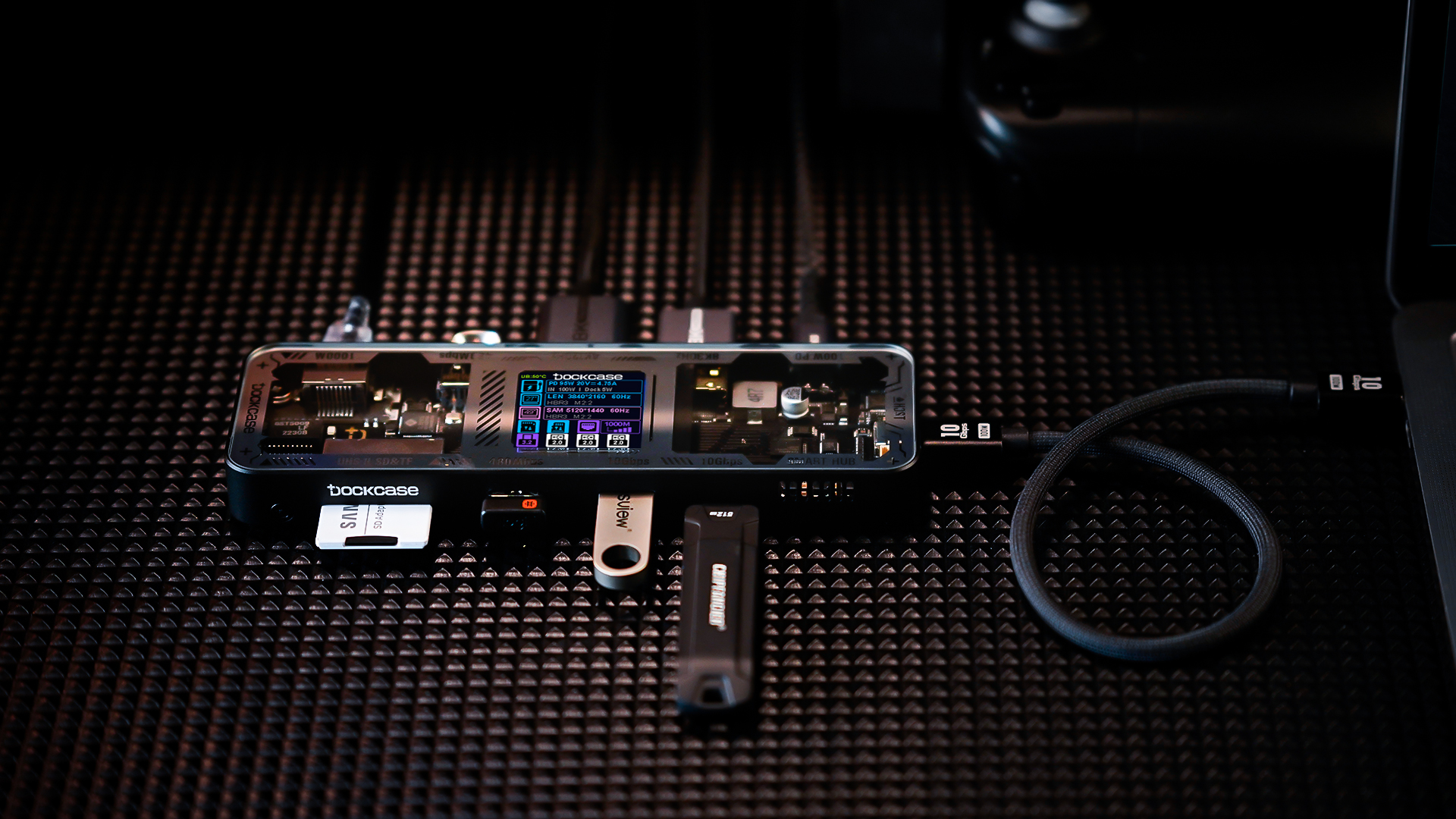 Usb deck. Caution Magnetic