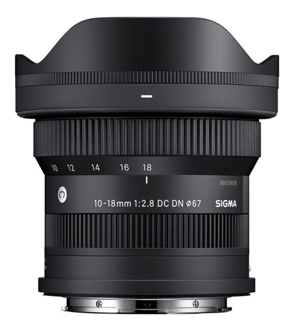 10-18mm_first_look_2-lenses_05a