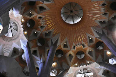 DSC 7494 Antoni Gaudi Church ceiling Barcelona