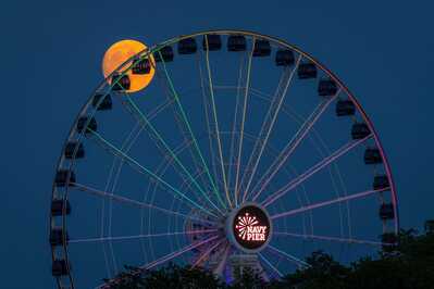 Ferris Wheel