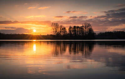 Sunrise by the Lake